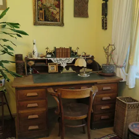 Rosa Apartament
